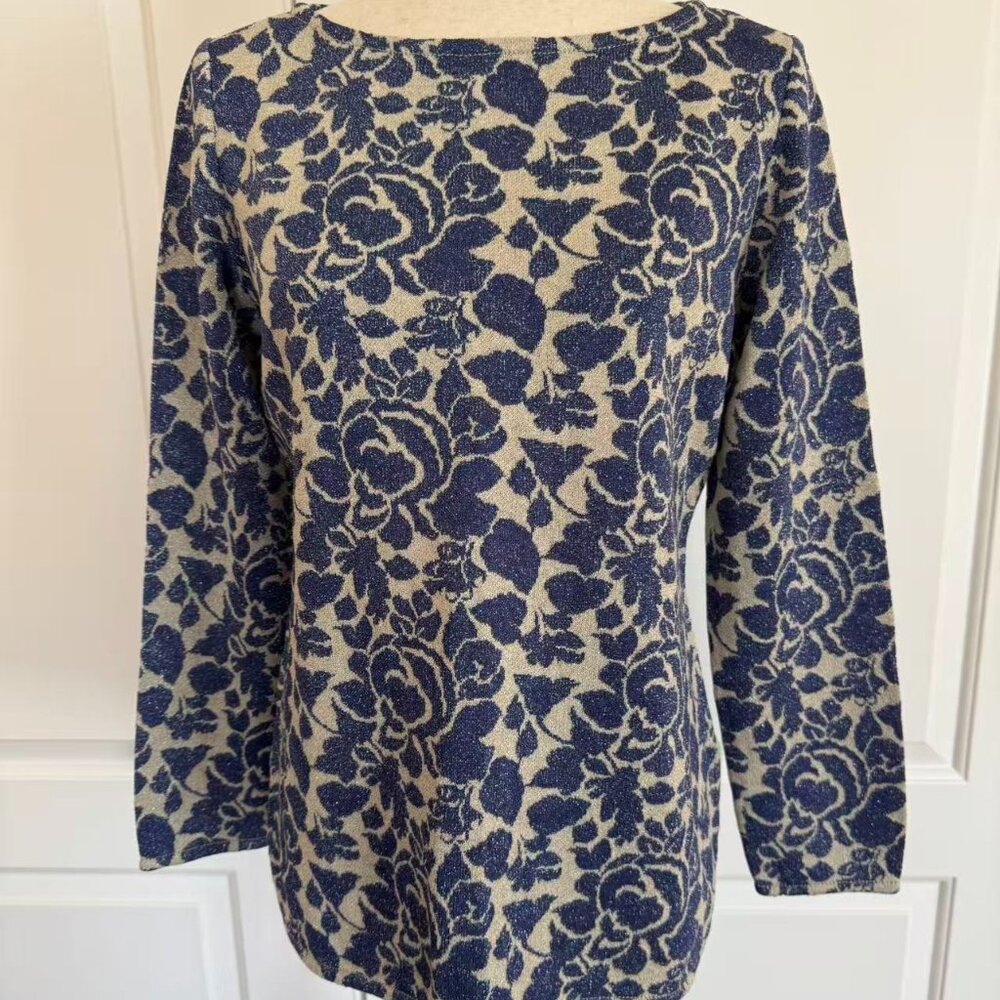 ST. JOHN Wool blend Blue flower sweater, Sz 6